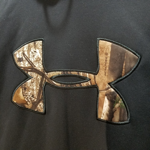 Under Armour Men's Medium Black Hoodie Realtree Camo Hunting M Loose Sweatshirt - Picture 3 of 10